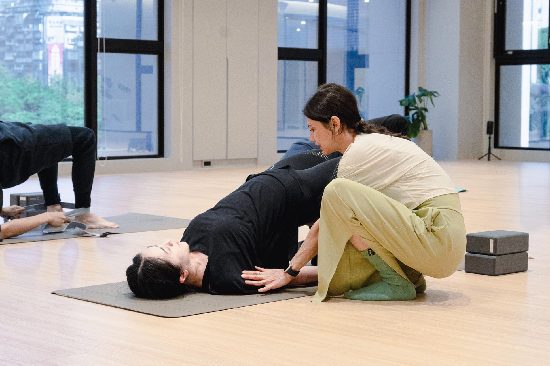 NinenineClass 1122 1207 Back yoga Review 10